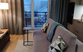 Apartament 4 You